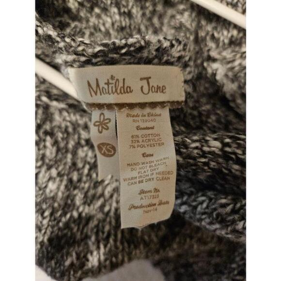 Matilda Jane Grey V-Neck Sweater Size XS - Picture 6 of 8